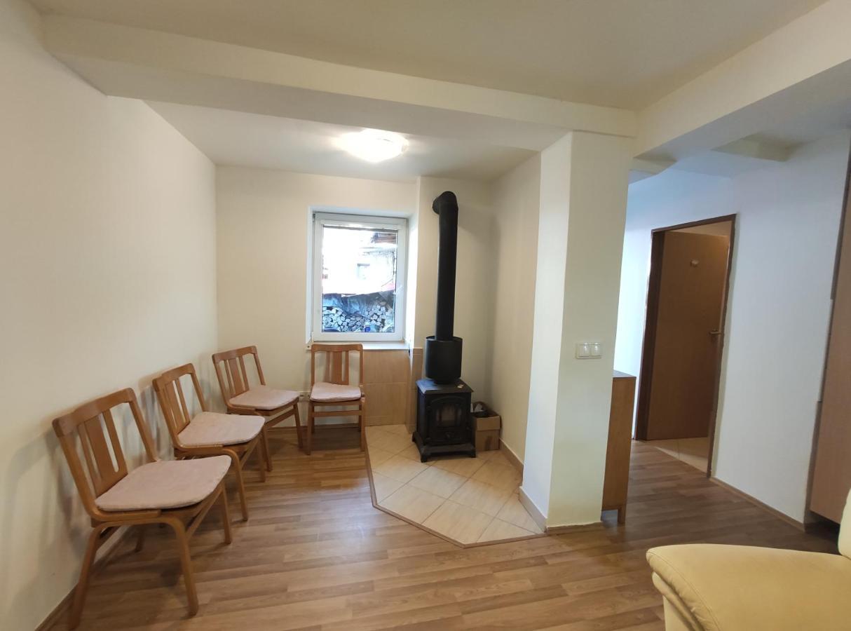 Apartmán Hulín, Chrášťany - bílý Hulin Exterior foto