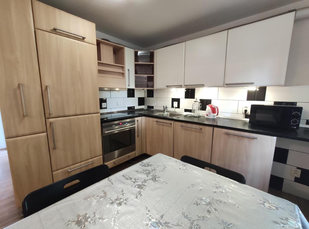 Apartmán Hulín, Chrášťany - bílý Hulin Exterior foto